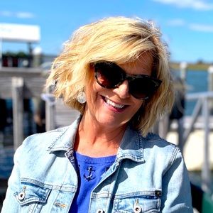 Meet your Posher, Cindy